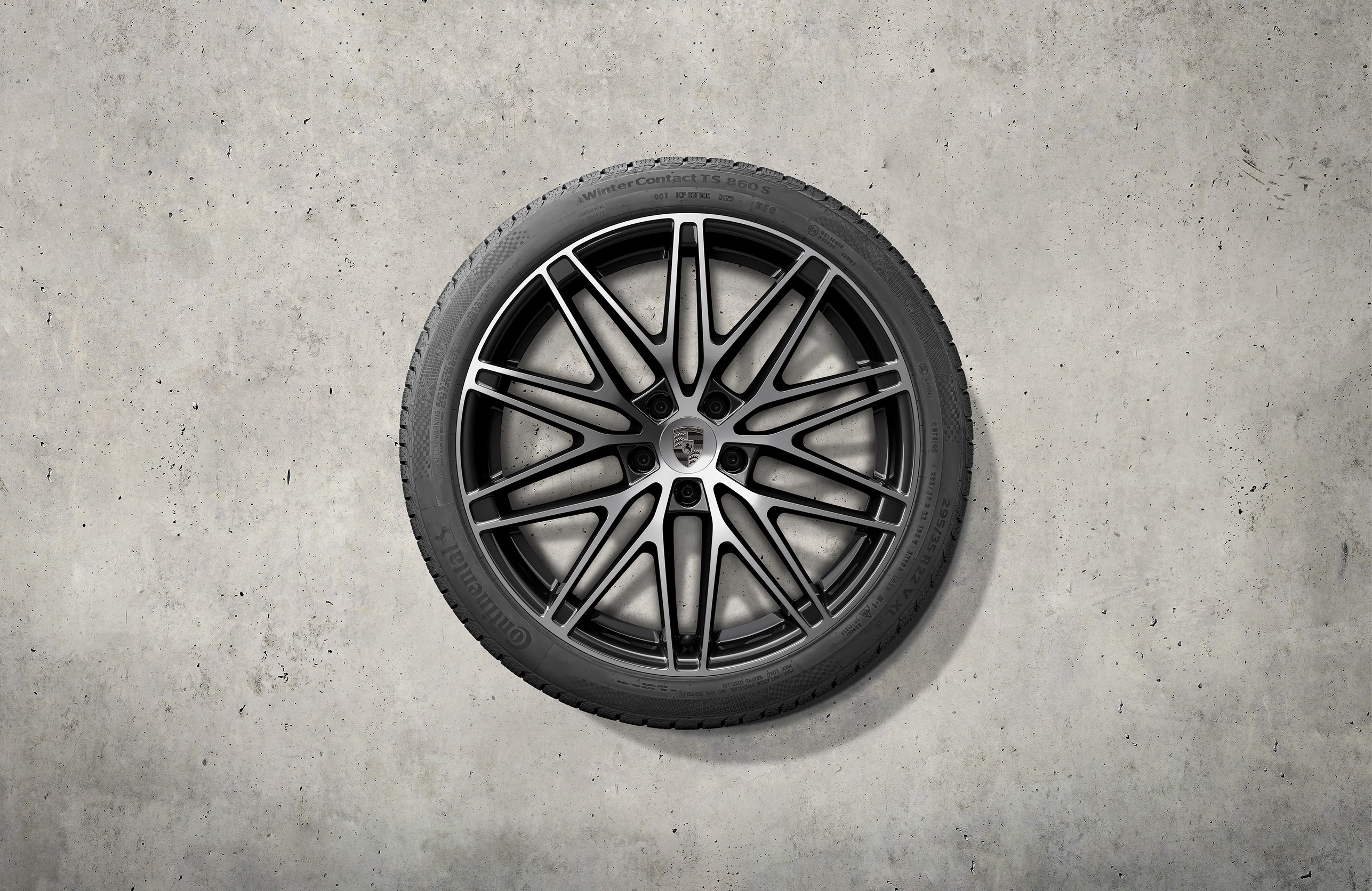 22' RS Spyder design winter wheel-and-tyre set, high gloss balck. Porsche Macan-e - 95C044600H